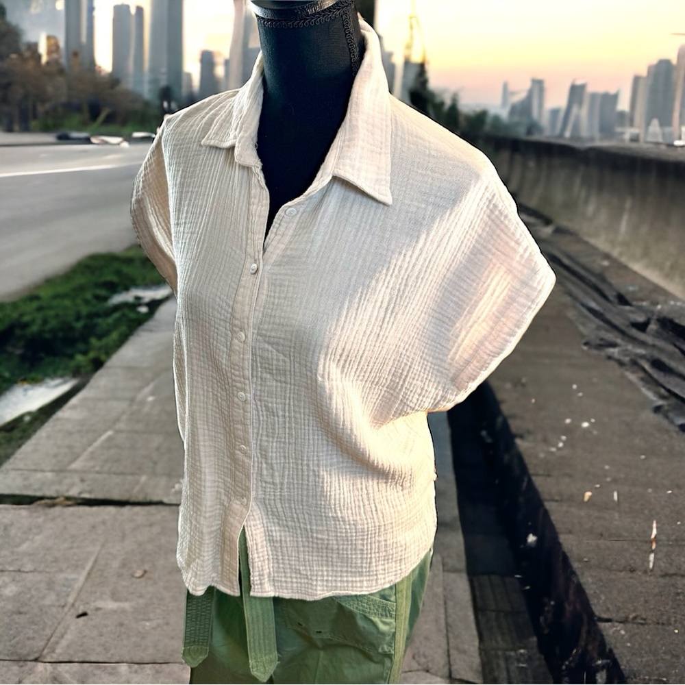 Olivaceous Cream Button Down Textured Every Day S… - image 2